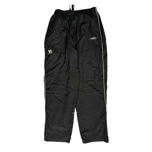 Umbro Tracksuit - XL Black Polyester